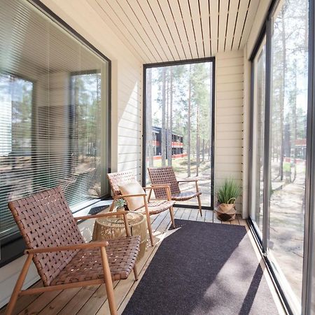 Apartment Tuomenkartano B1 Iso Huoneisto Saunalla كالايوكي المظهر الخارجي الصورة